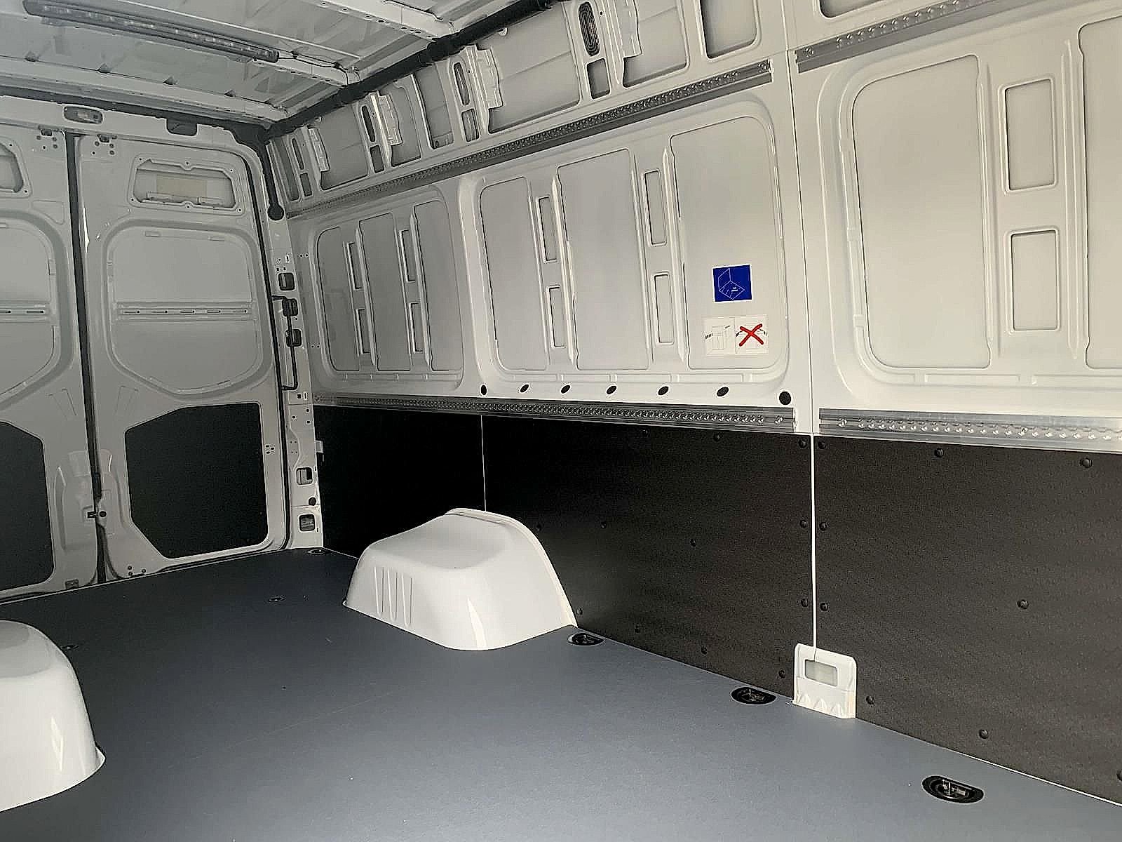 New 2025 Mercedes-Benz Sprinter 3500 image 8