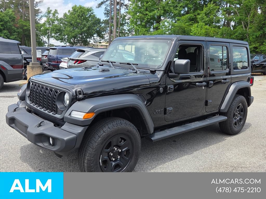 Used 2025 Jeep Wrangler Unlimited Sport AWD/4WD image 4