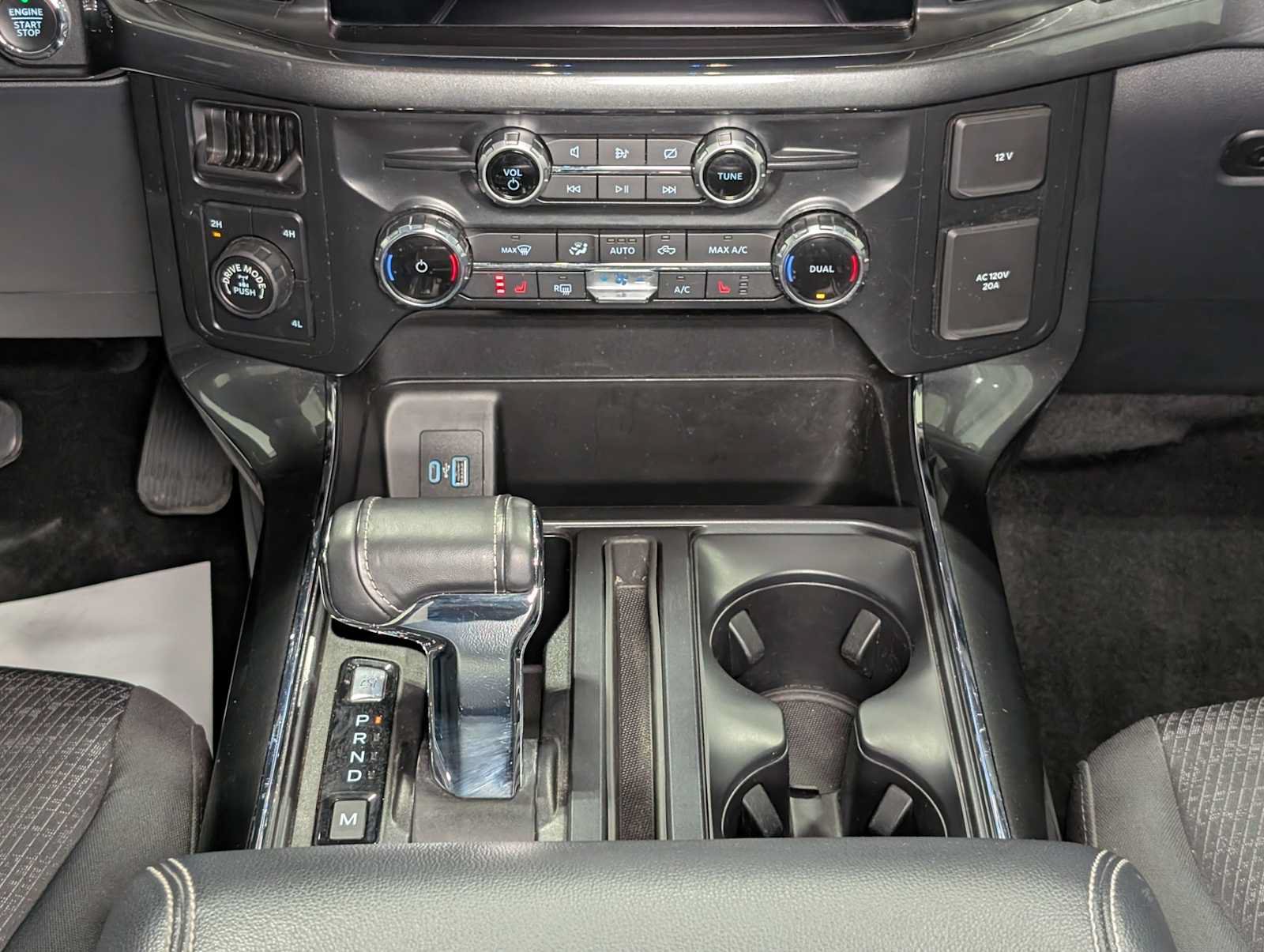Used 2022 Ford F150 XLT w/ Equipment Group 302A High AWD/4WD image 19