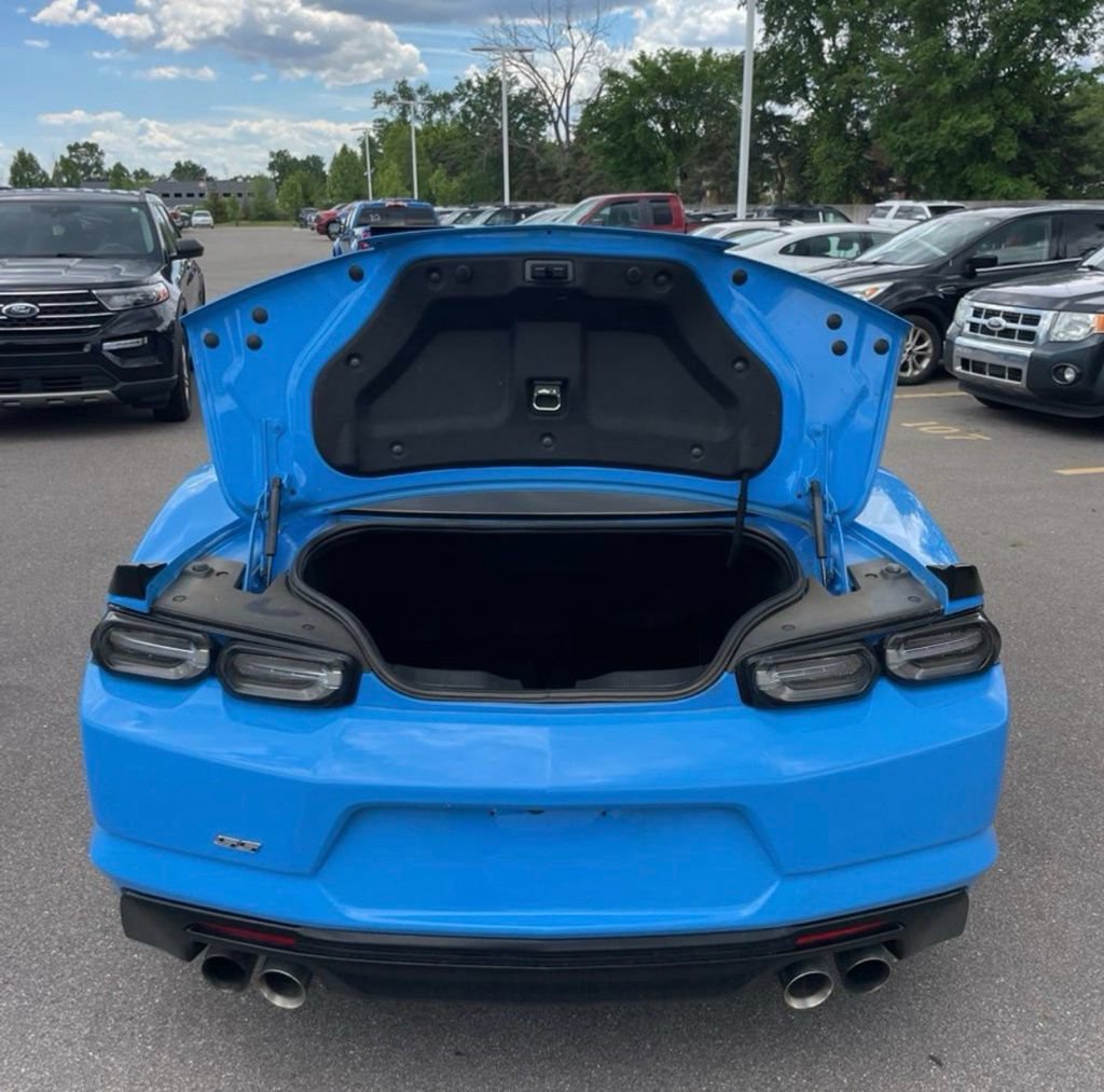 Used 2023 Chevrolet Camaro SS RWD image 23