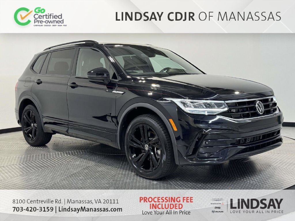Used 2024 Volkswagen Tiguan SE R-Line