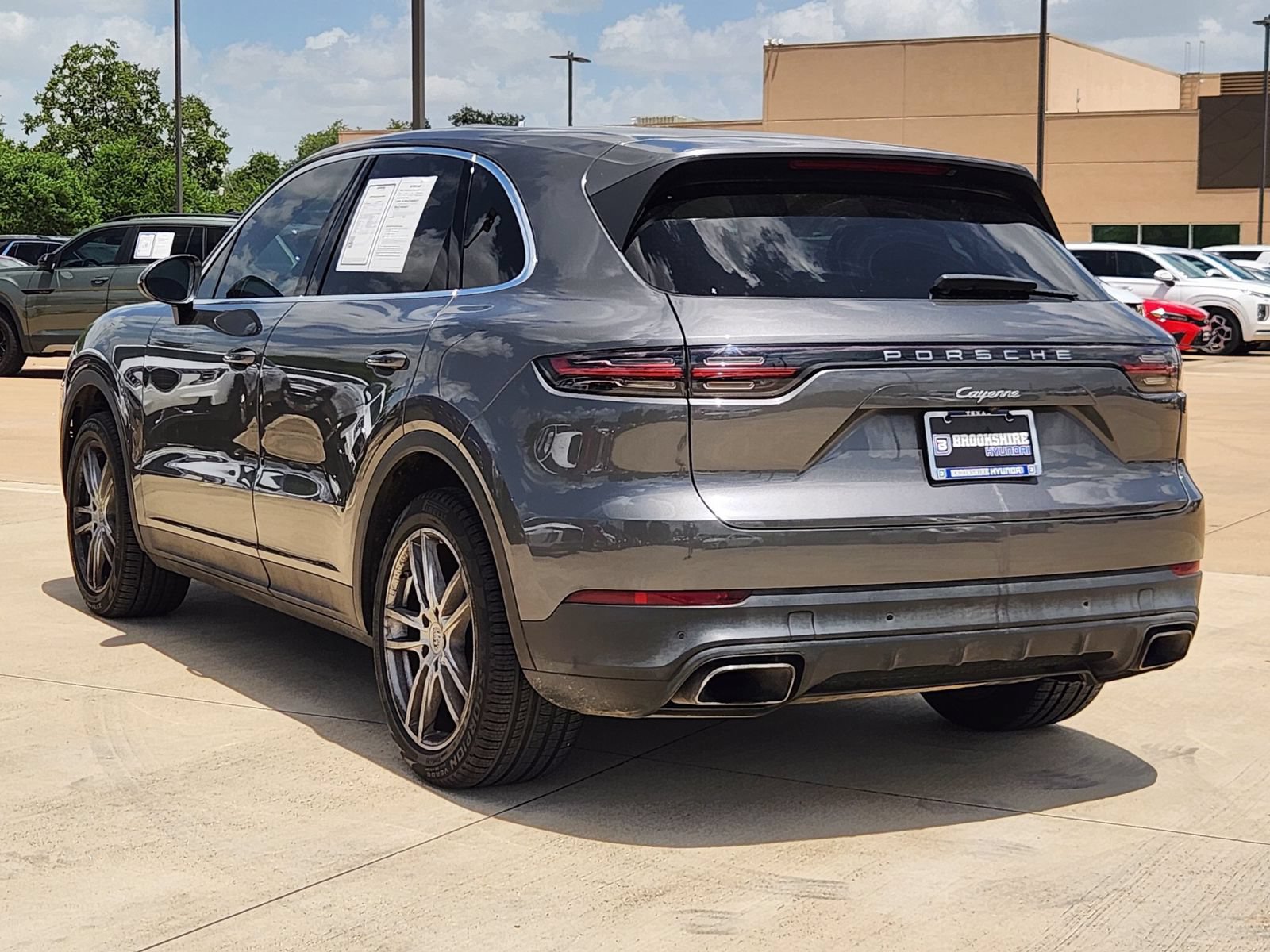Used 2019 Porsche Cayenne AWD/4WD image 7