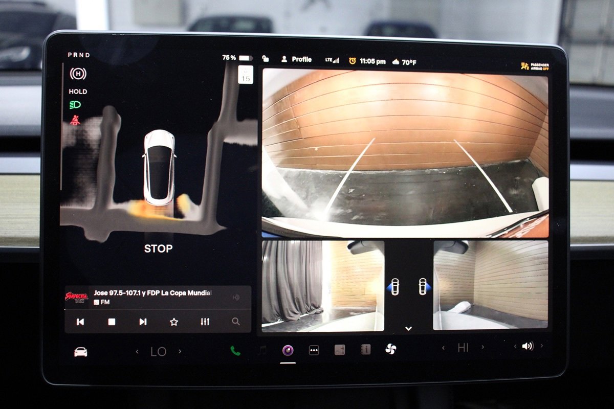 Used 2023 Tesla Model 3 Standard Range RWD image 42