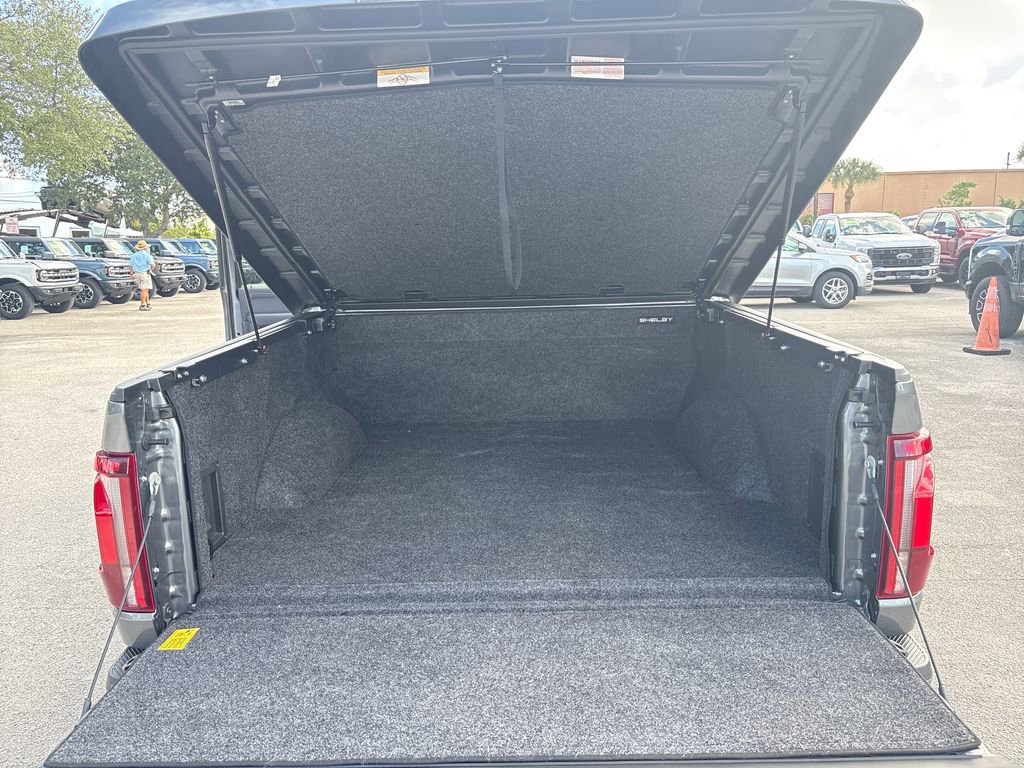 New 2025 Ford F150 Lariat w/ Equipment Group 502A High image 17