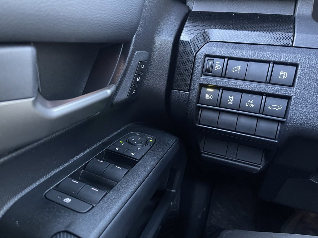 Used 2026 Toyota 4Runner Limited image 13