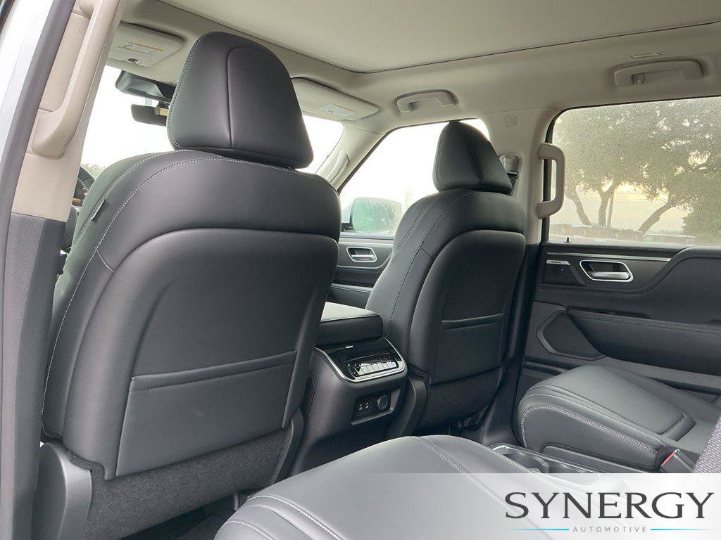 Certified 2026 INFINITI QX80 Pure AWD/4WD image 30