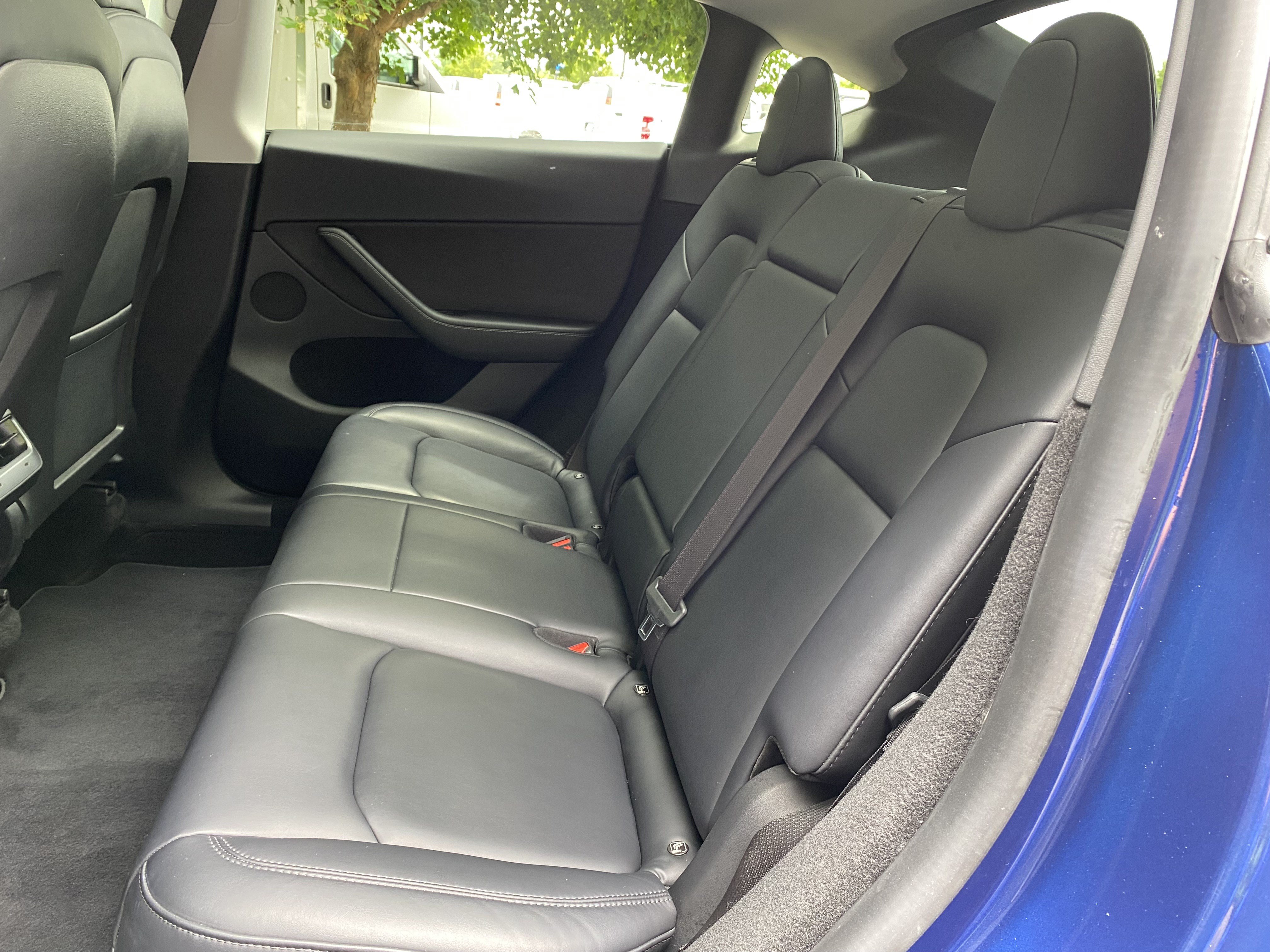 Used 2023 Tesla Model Y Long Range AWD/4WD image 33