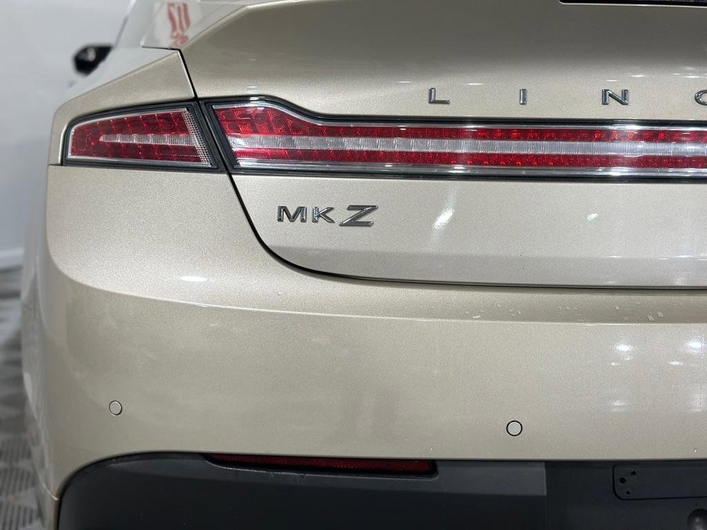 Used 2017 Lincoln MKZ Premiere image 37