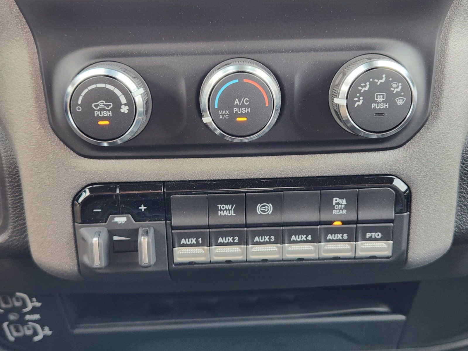 New 2024 RAM 5500 Tradesman w/ Safety Group image 14