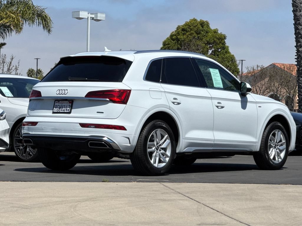 Used 2023 Audi Q5 2.0T Premium w/ Convenience Package AWD/4WD image 4