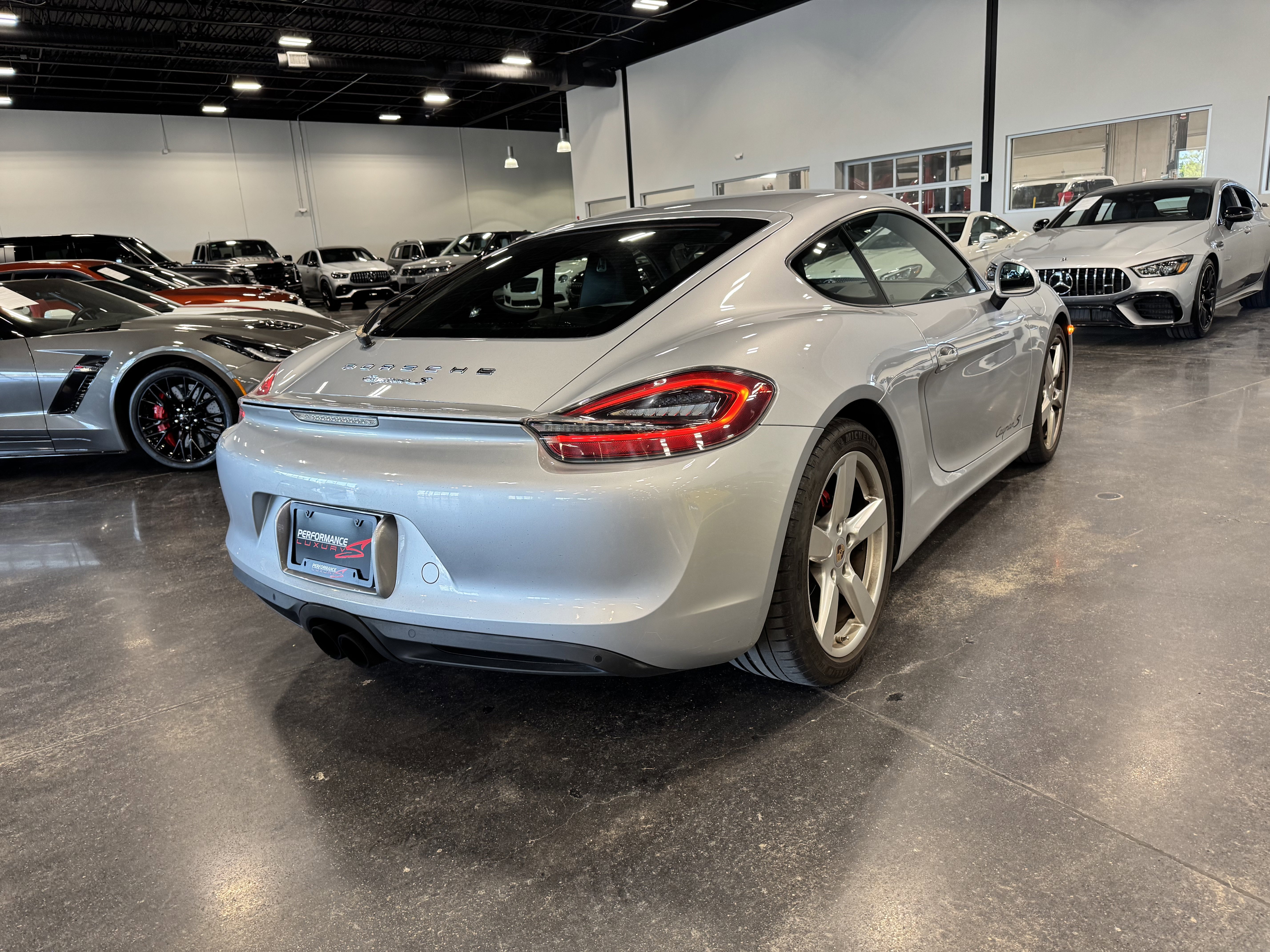 Used 2014 Porsche Cayman S image 3
