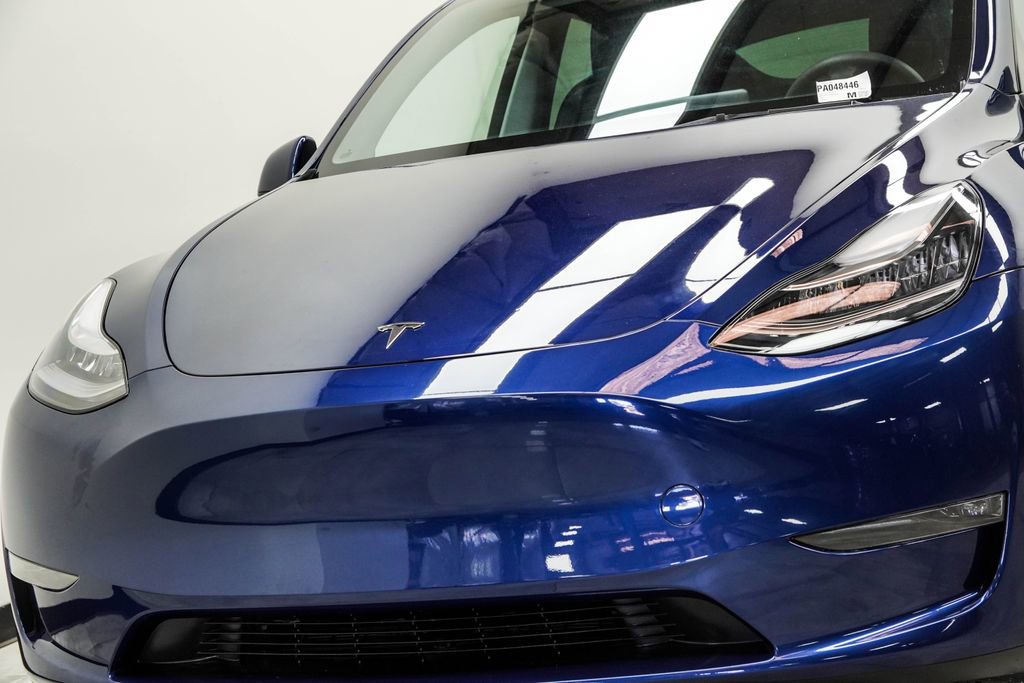 Used 2023 Tesla Model Y Performance AWD/4WD image 2