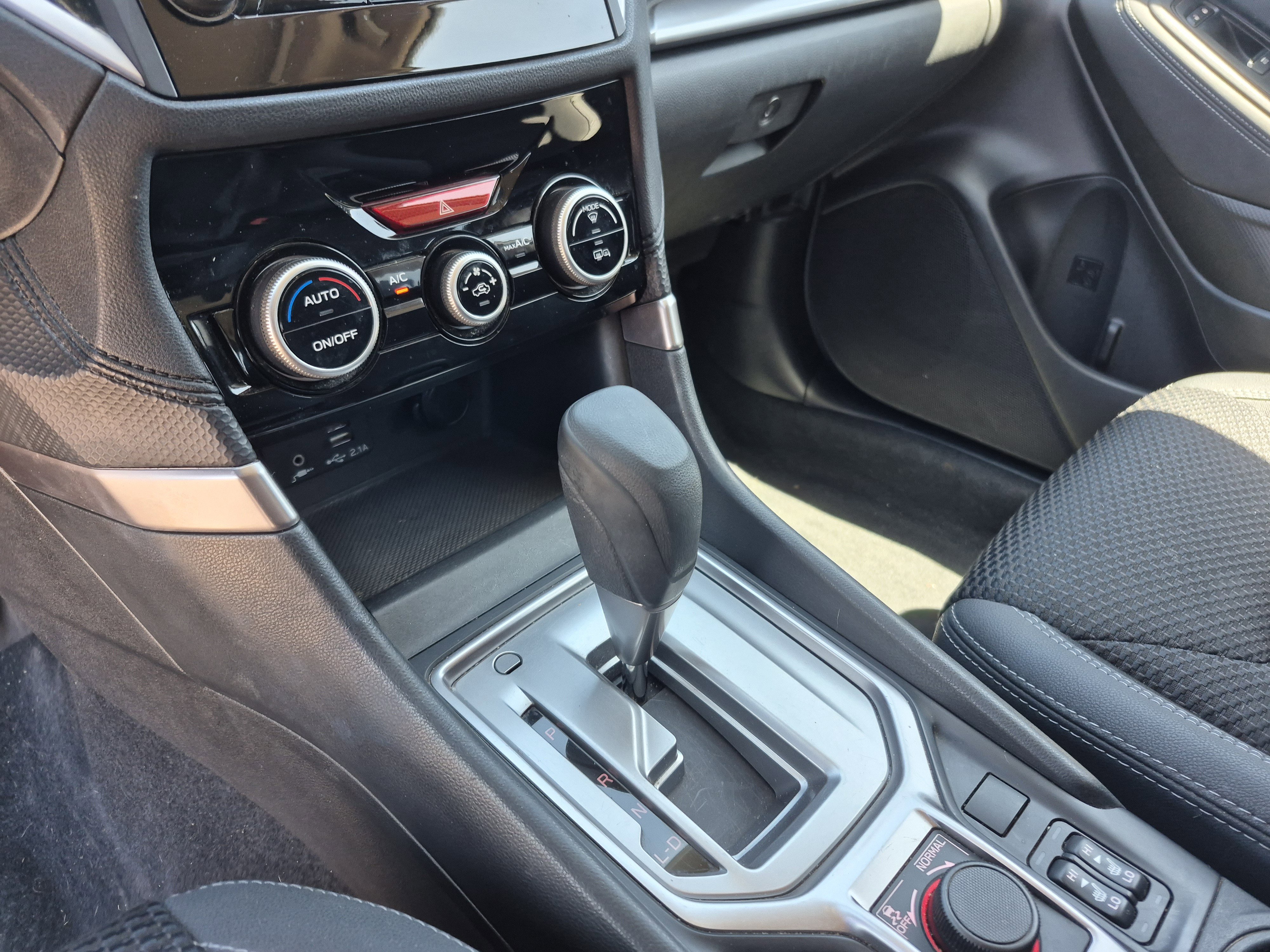 Used 2020 Subaru Forester Premium image 12