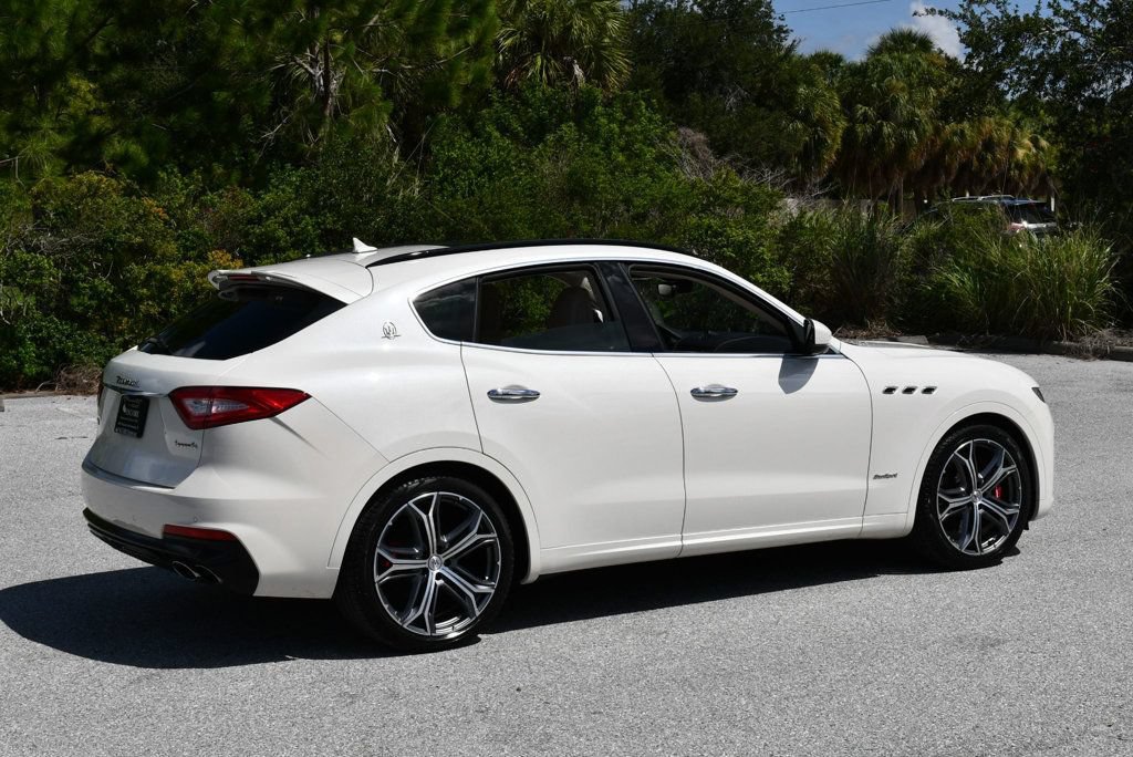 Used 2019 Maserati Levante S GranSport AWD/4WD image 32