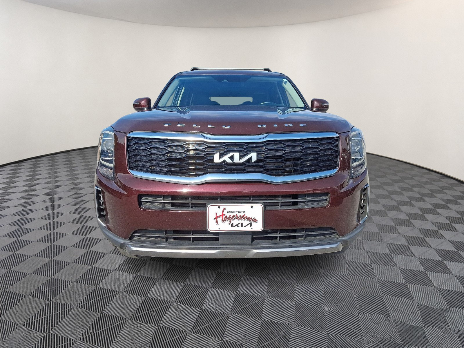 Used 2022 Kia Telluride S FWD image 2