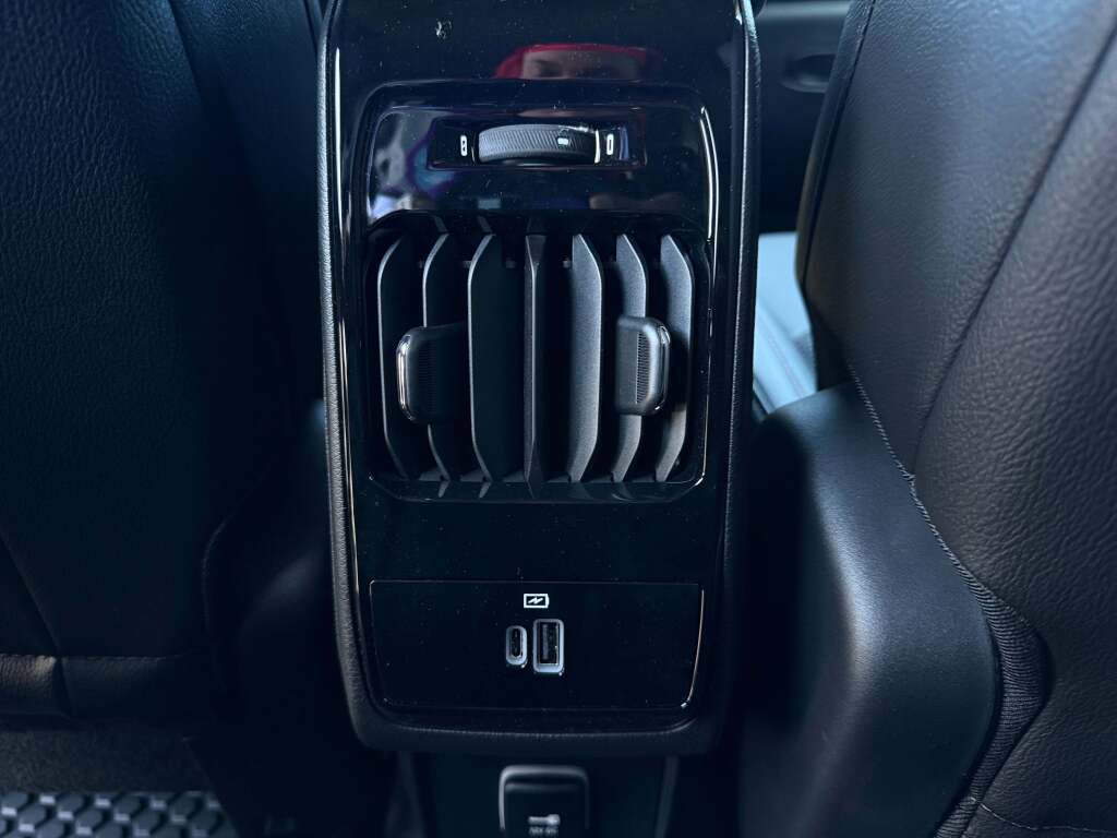 New 2026 Jeep Compass Trailhawk image 23