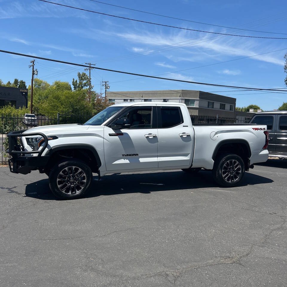 Used 2024 Toyota Tundra Limited w/ TRD Off-Road Package AWD/4WD image 4