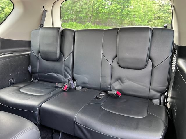 Used 2024 Nissan Armada SL w/ Captain's Chairs Package AWD/4WD image 7