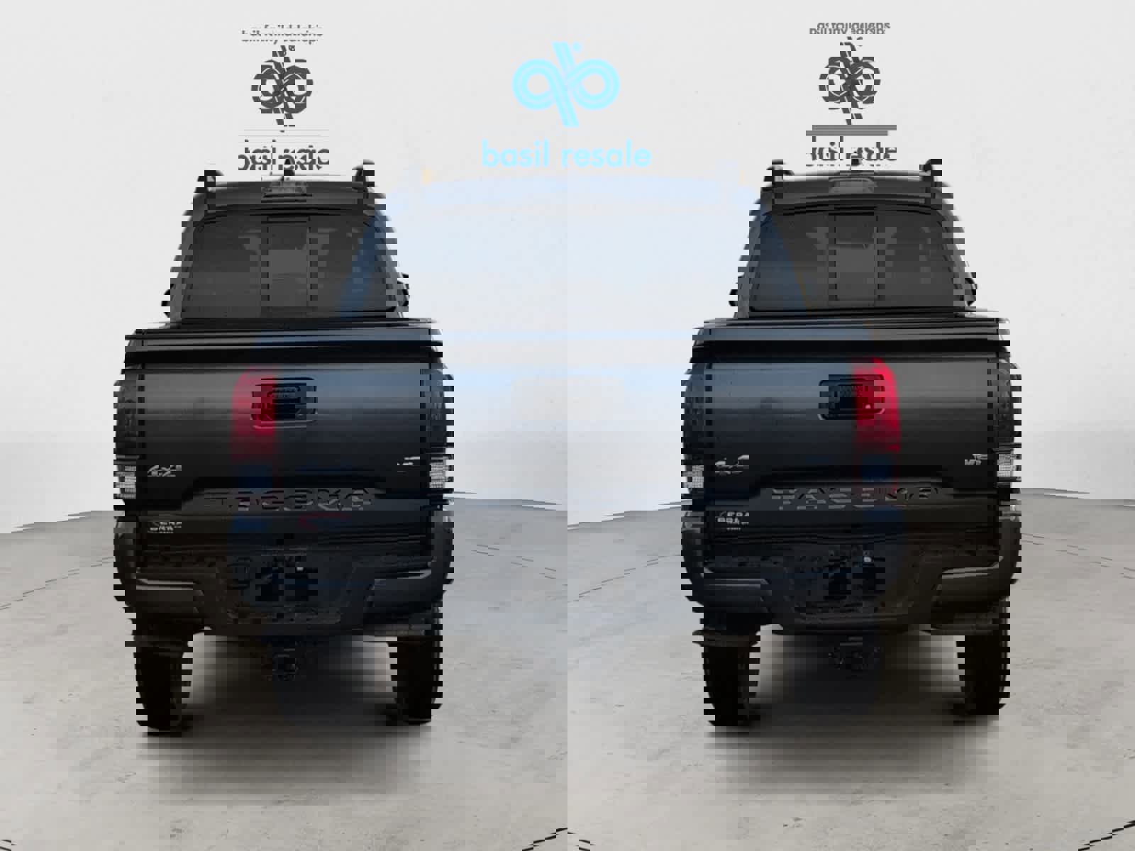 Used 2023 Toyota Tacoma SR image 5