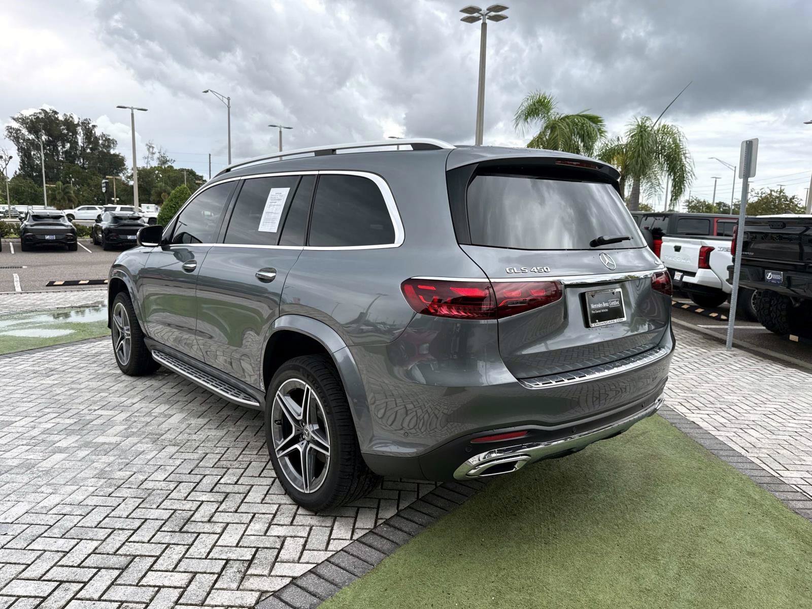 Certified 2026 Mercedes-Benz GLS 450 4MATIC image 4