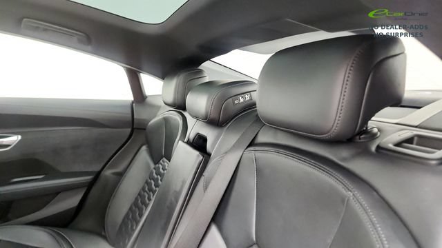Used 2023 Audi e-tron GT Premium Plus AWD/4WD image 43