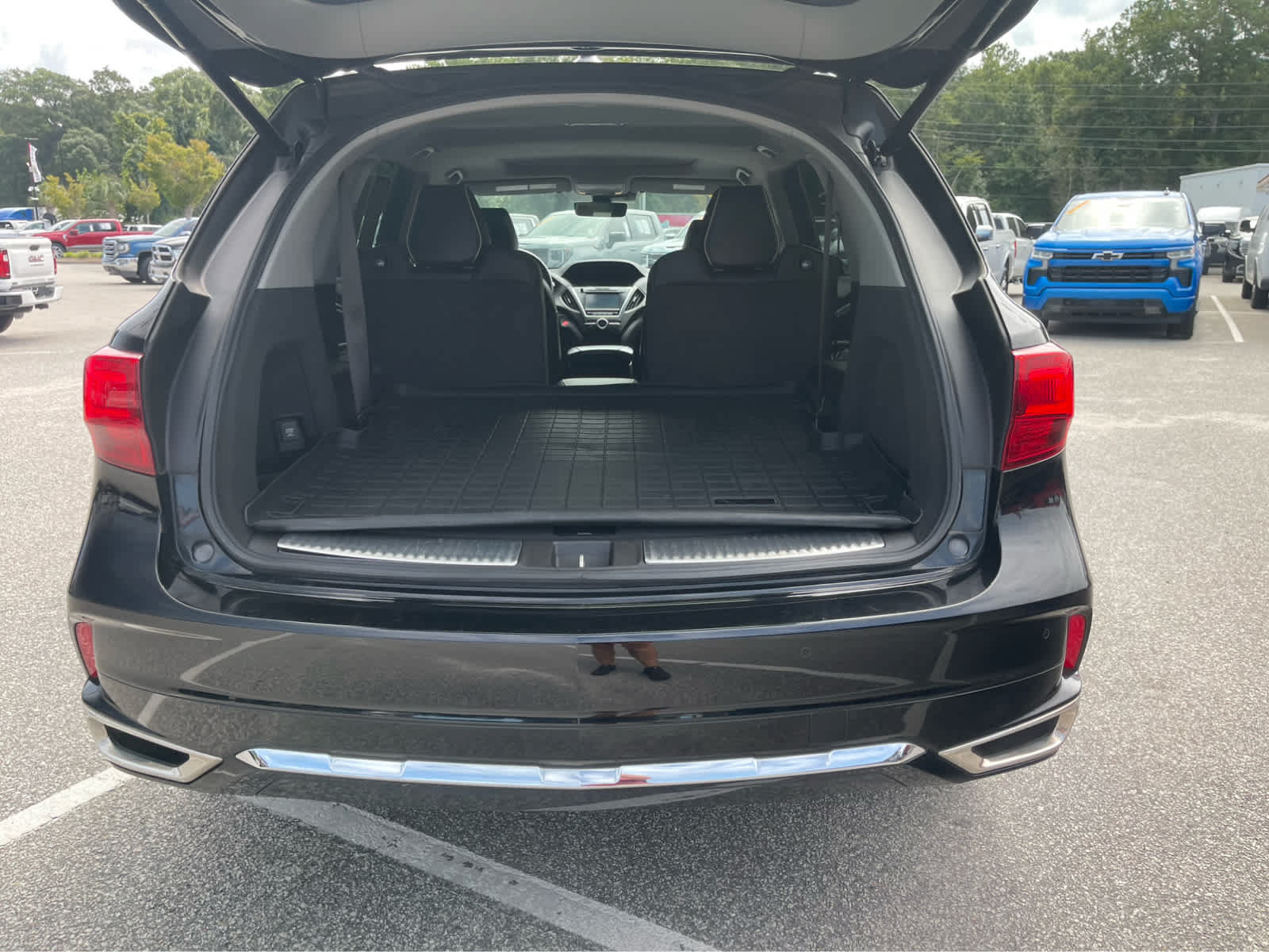 Used 2020 Acura MDX w/ Advance Package FWD image 18