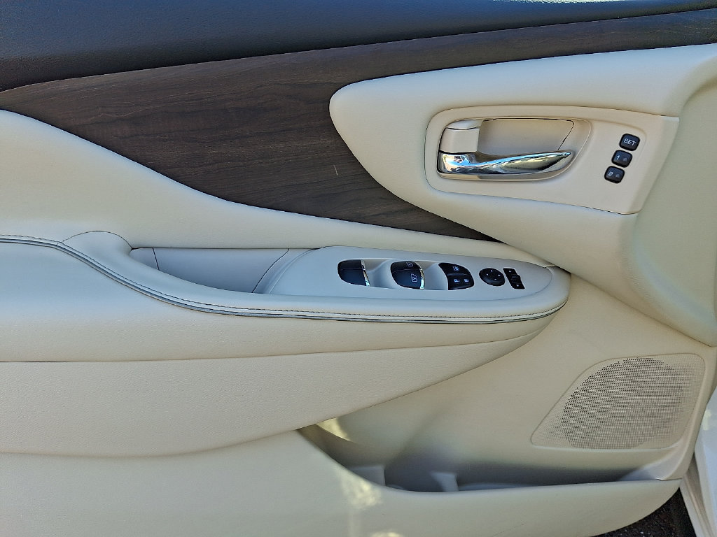 Used 2019 Nissan Murano Platinum AWD/4WD image 10