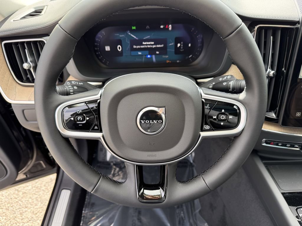 New 2026 Volvo XC60 B5 Ultra w/ Protection Package Premier image 19