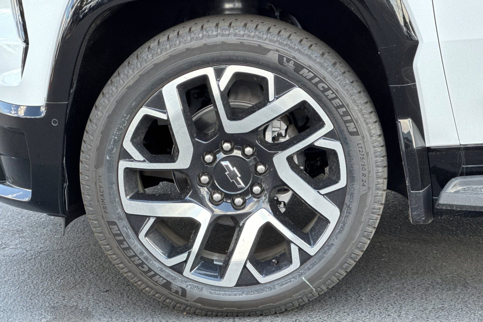 New 2024 Chevrolet Silverado EV RST image 23