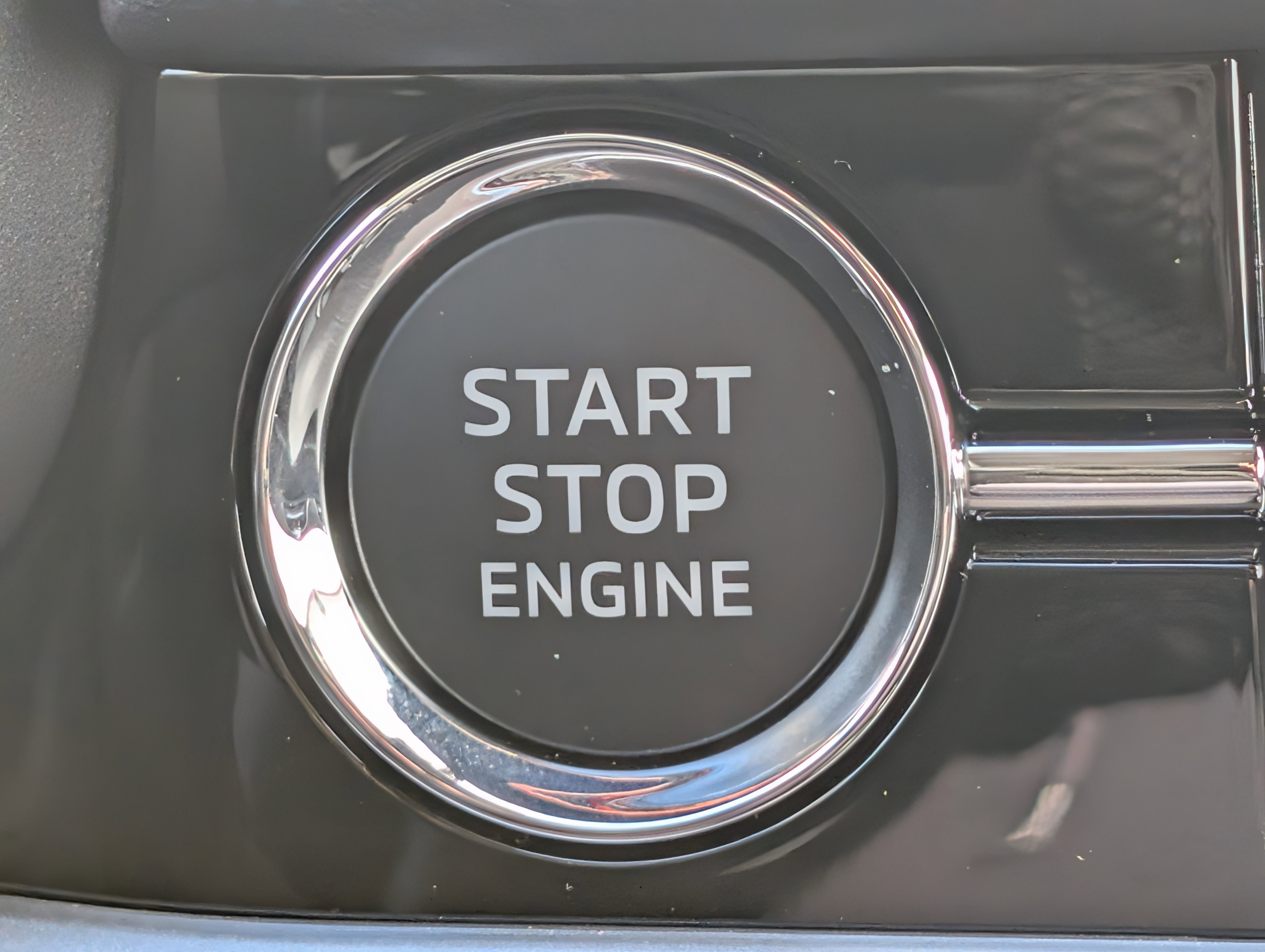 New 2026 Mitsubishi Outlander SE image 28