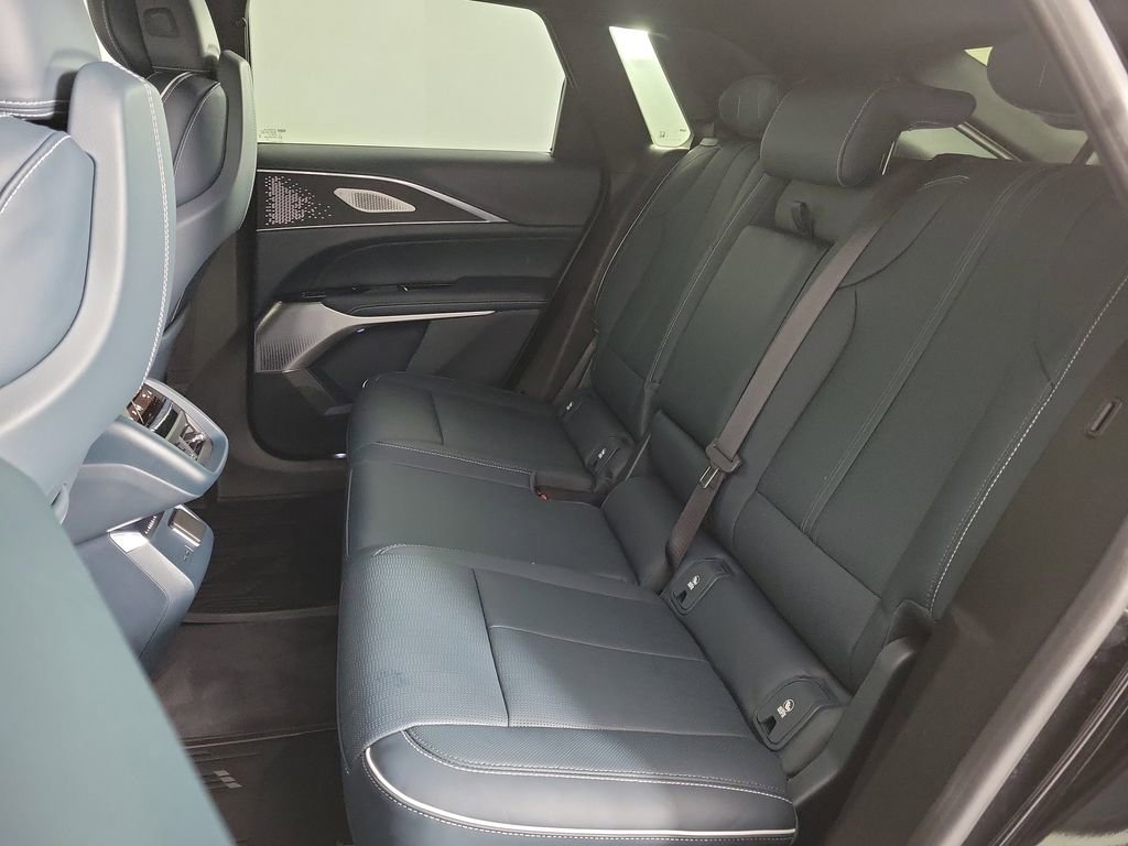 Certified 2024 Cadillac Lyriq Sport w/ Nappa Leather Package image 11