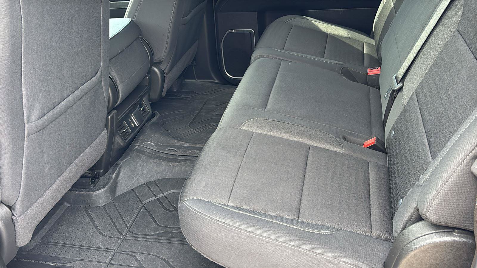 Certified 2024 Chevrolet Silverado 1500 LT w/ Safety Package RWD image 16