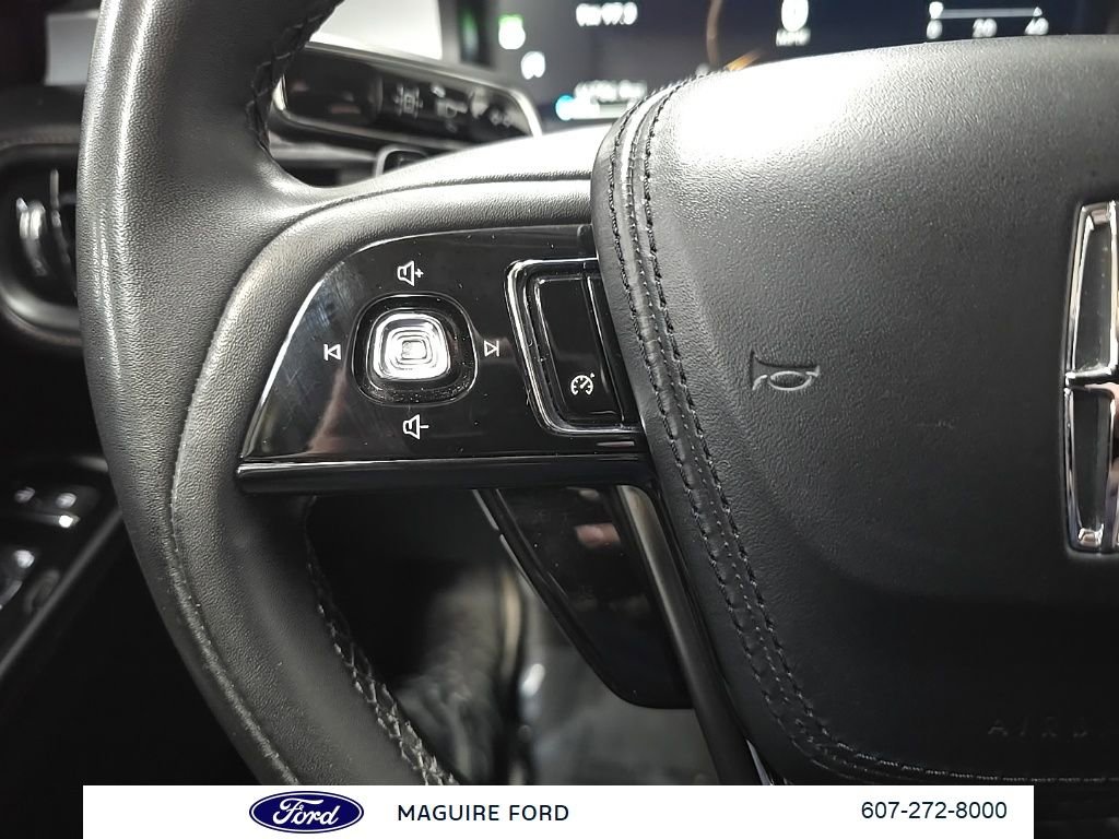 Used 2022 Lincoln Aviator Standard w/ Elements Package image 23