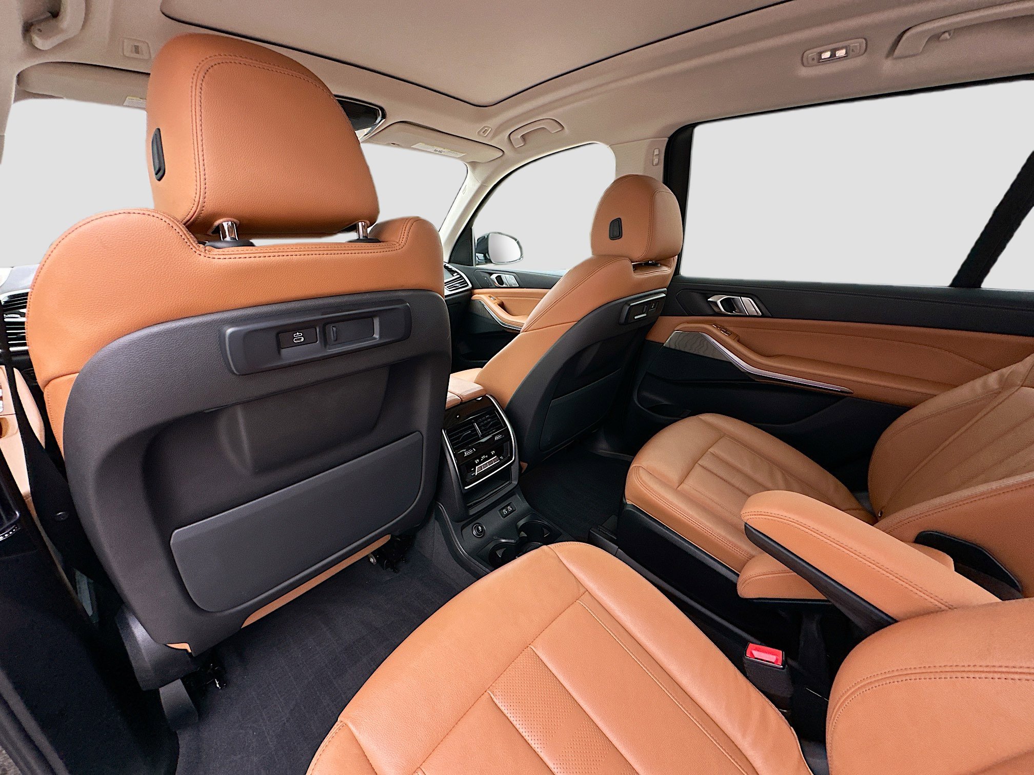 Used 2022 BMW X7 xDrive40i w/ Executive Package image 27