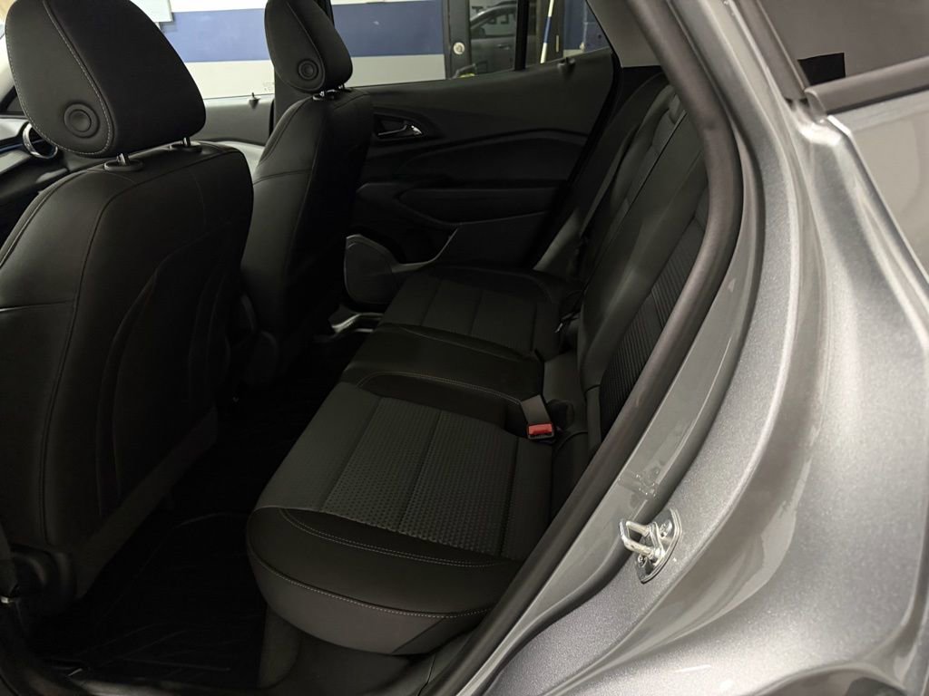 New 2026 Chevrolet Trax LT w/ Driver Confidence Package image 29