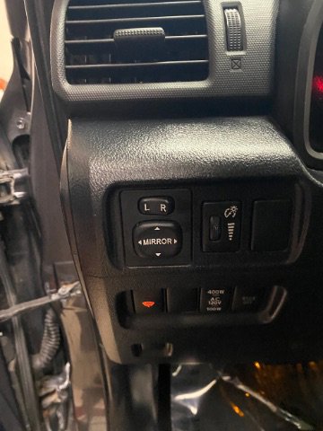Used 2011 Toyota 4Runner Limited AWD/4WD image 23