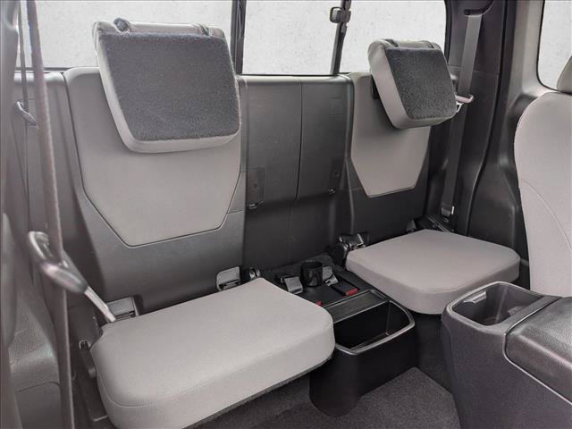 Used 2020 Toyota Tacoma SR w/ SR Convenience Package RWD image 17