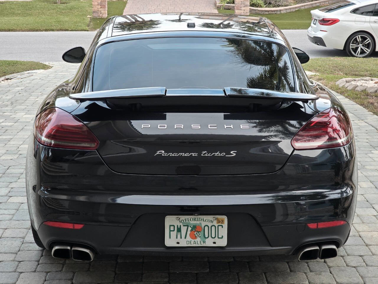 Used 2014 Porsche Panamera Turbo S w/ Exterior Package in Black image 42
