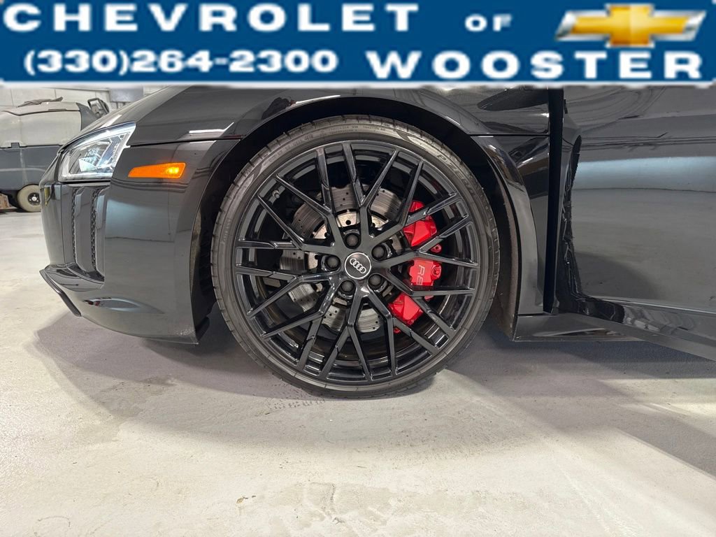 Used 2017 Audi R8 V10 image 30