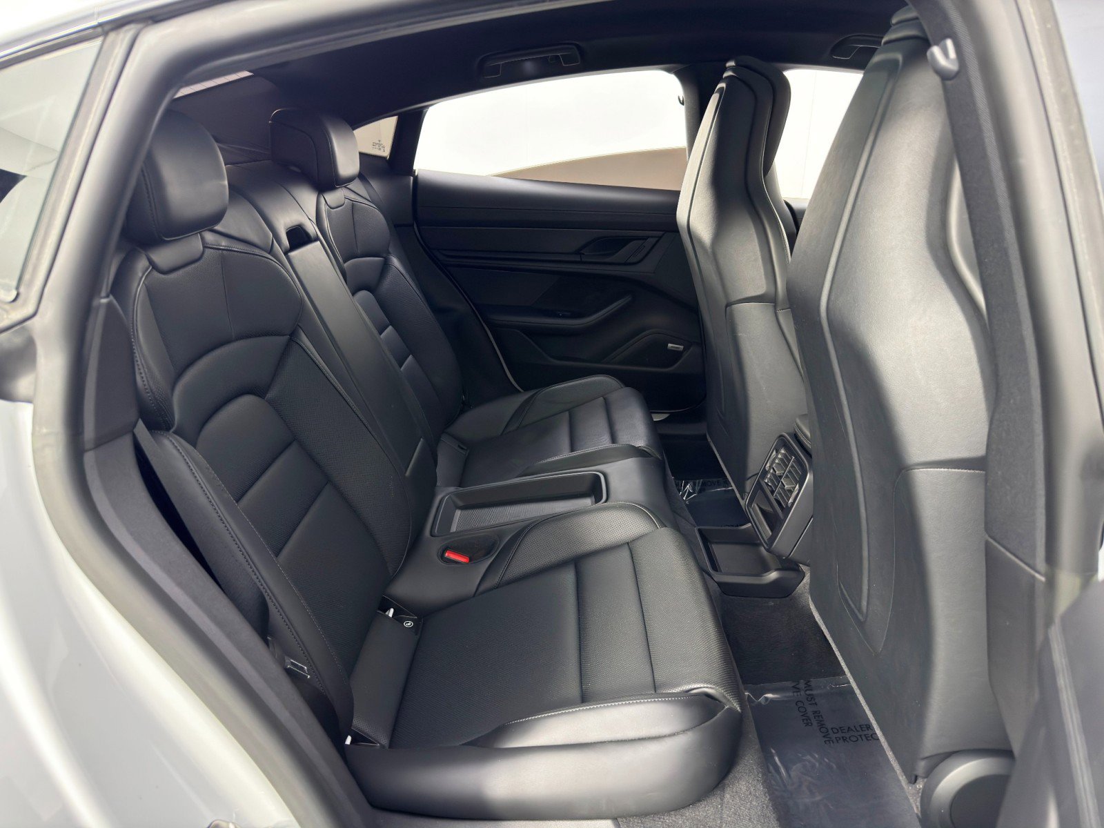 Used 2022 Porsche Taycan 4S AWD/4WD image 44