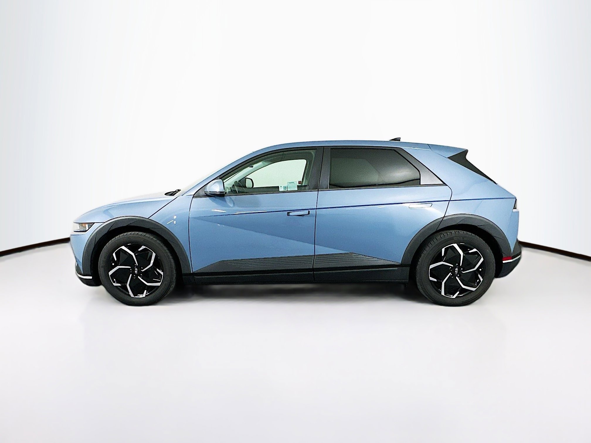 Used 2024 Hyundai Ioniq 5 SEL RWD image 4