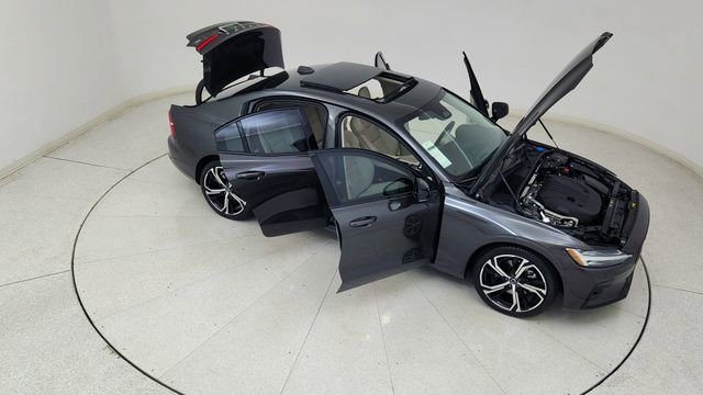 Used 2024 Volvo S60 B5 Plus w/ Climate Package image 86