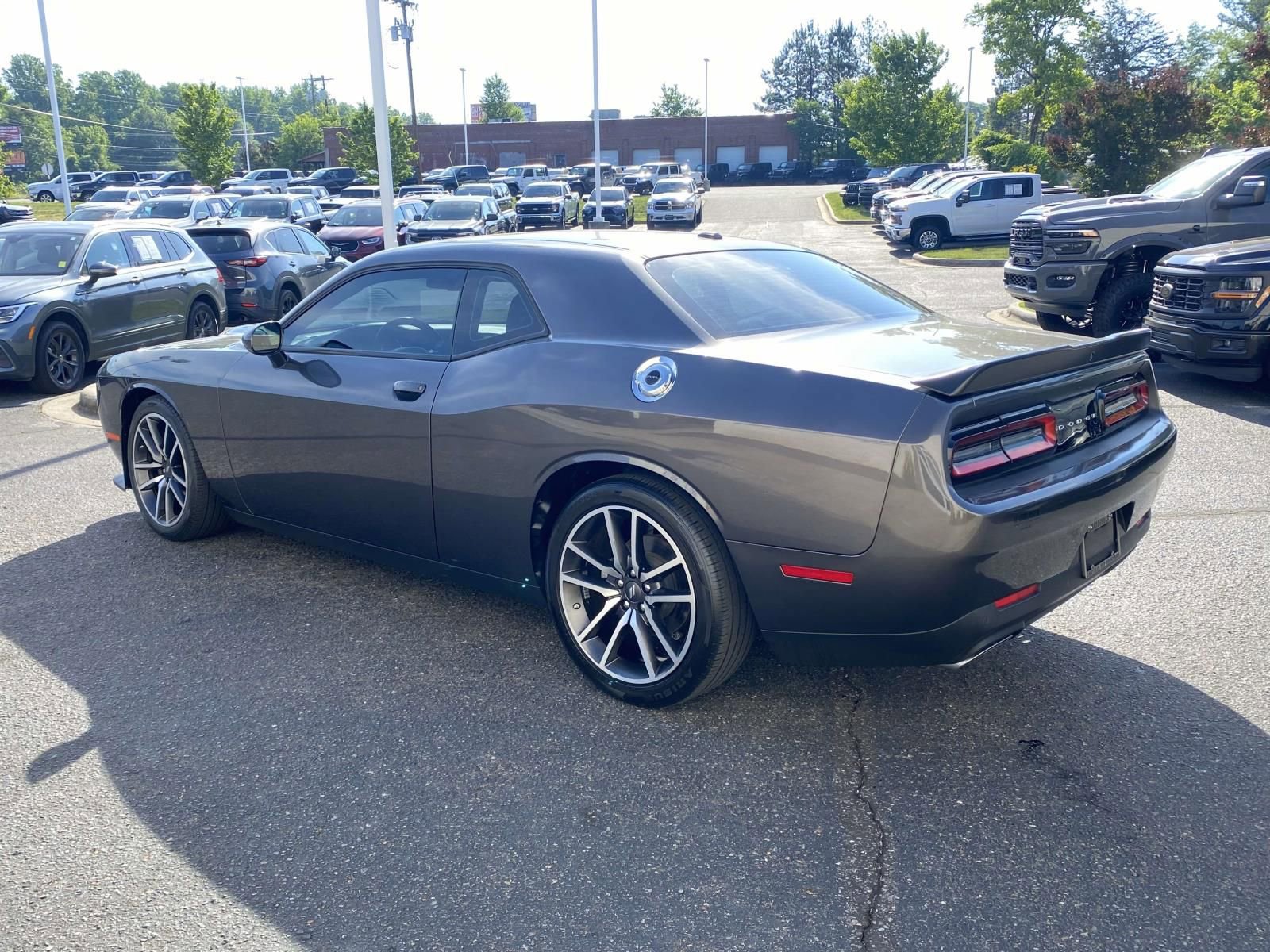 Used 2023 Dodge Challenger R/T RWD image 5