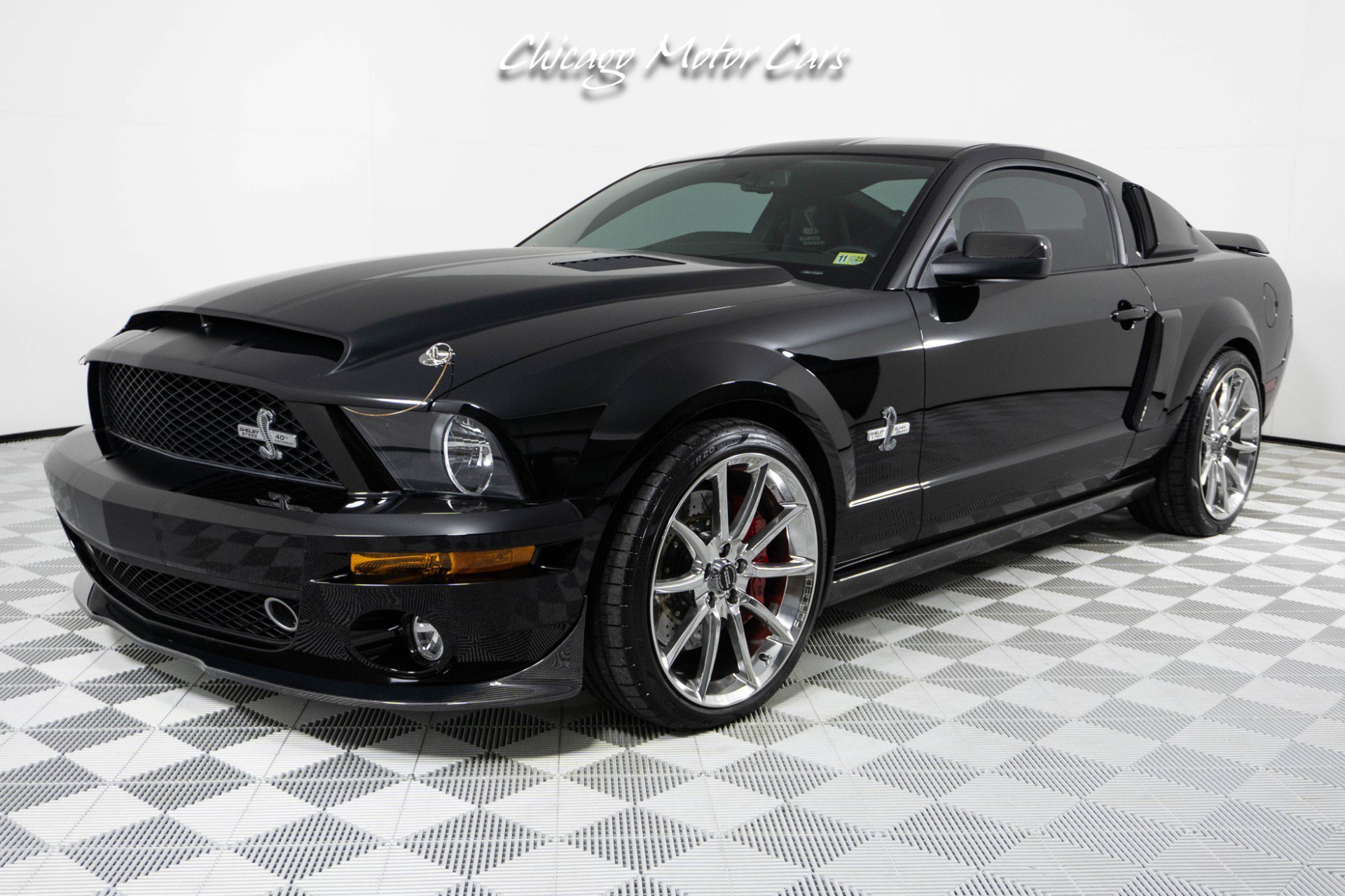 Used 2007 Ford Mustang Shelby GT500 RWD image 2