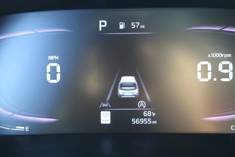 Used 2023 Kia Soul LX image 19