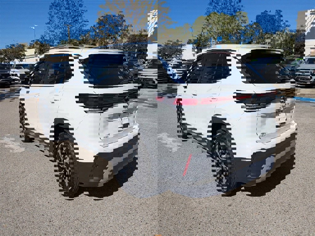 New 2026 Volkswagen Tiguan S image 3