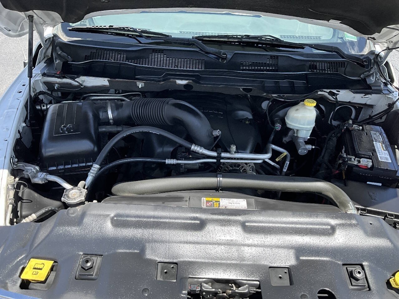 Used 2014 RAM 1500 Classic SLT w/ Remote Start & Security Group AWD/4WD image 19