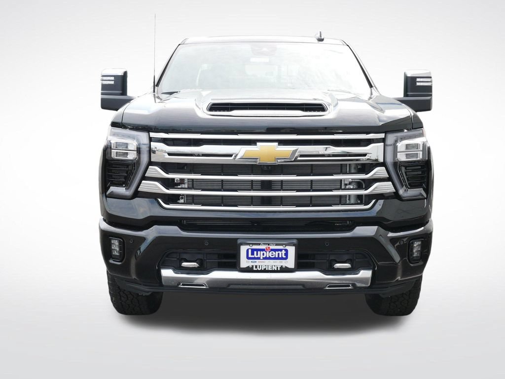 New 2026 Chevrolet Silverado 2500 High Country w/ High Country Premium Package AWD/4WD image 11