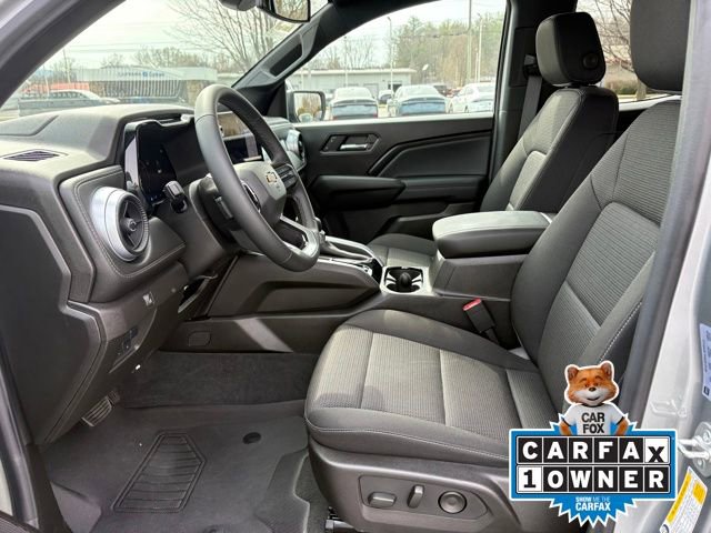 Used 2025 Chevrolet Colorado LT w/ Advanced Trailering Package image 9