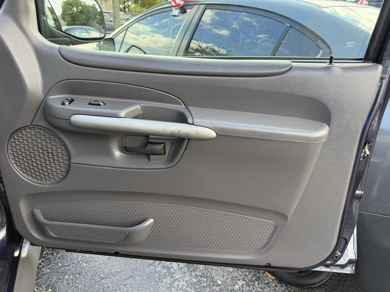 Used 2002 Ford Explorer Sport image 25